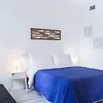 Amazing 2 Bedroom Condo At Wynwood With Parking
